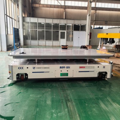 AGV (Automated Guided Vehicle) Automaattinen kuljetusvaunu